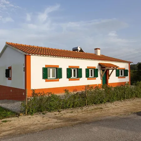 Vila Casa Peras Casal do Cigano